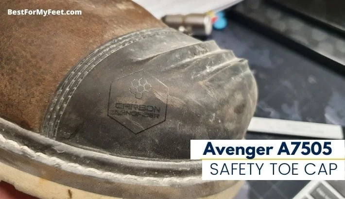 showing my Avenger work boots that come with a composite toe safety cap which makes this boot airport friendly.